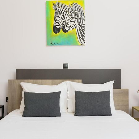 Luxury Apartment In Glyfada 아테네 외부 사진